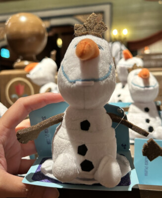 Disney Frozen Arendelle Olaf Shoulder Plush Magnetic toy doll new