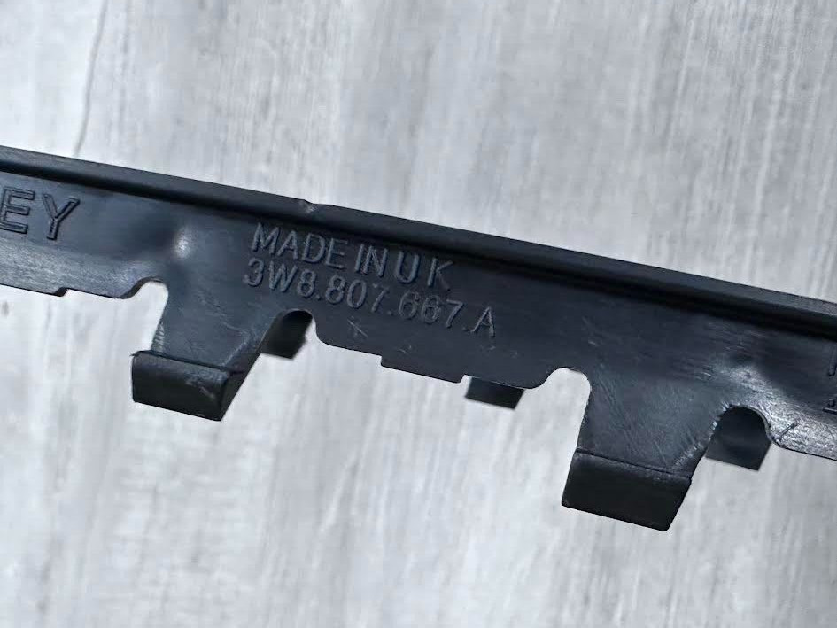 04-08 BENTLEY CONTINENTAL GT,GTC FRONT BUMPER OEM# 3W8 807 667 A
