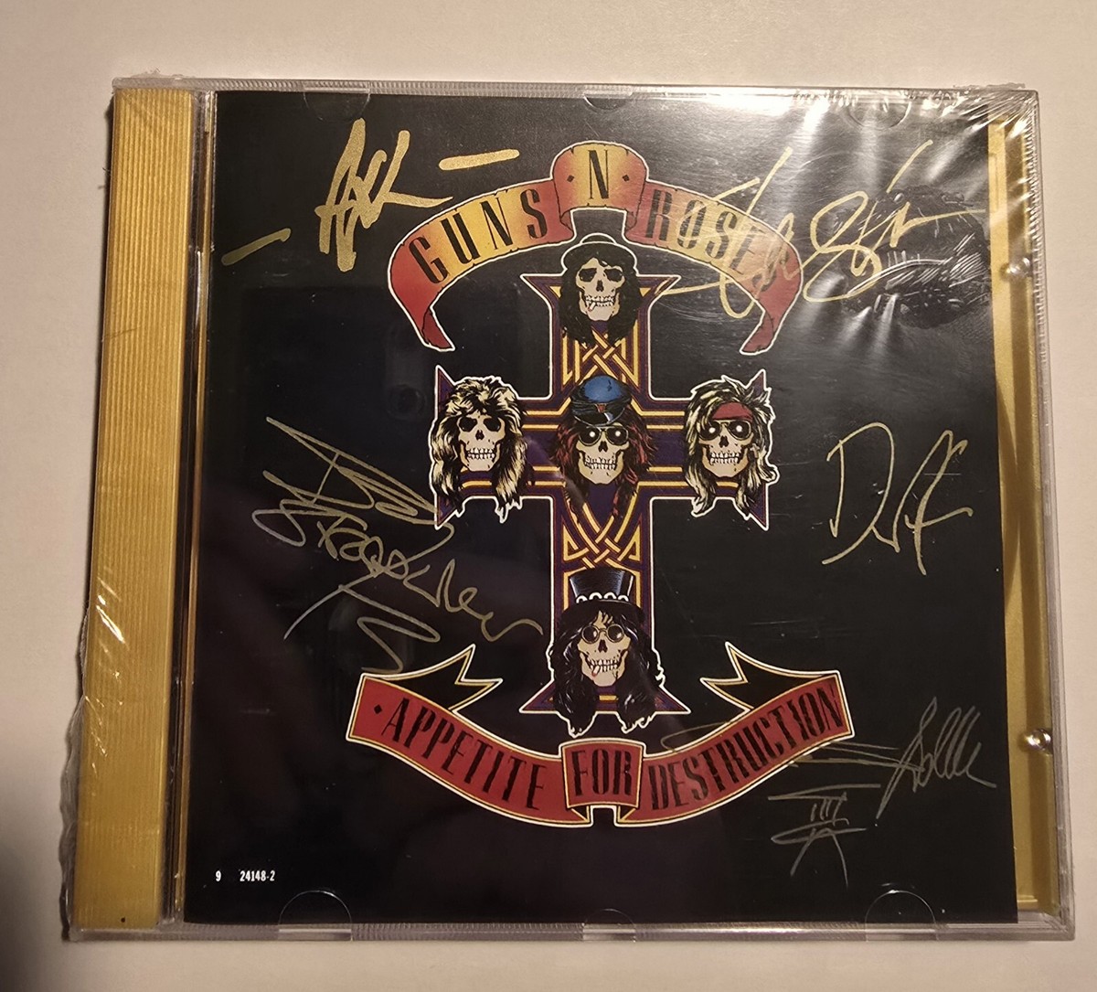Guns N' Roses / アペタイト～ GOLD SIGNATURE CD Rare Guns N Roses - Appetite For Destruction CD. Gold