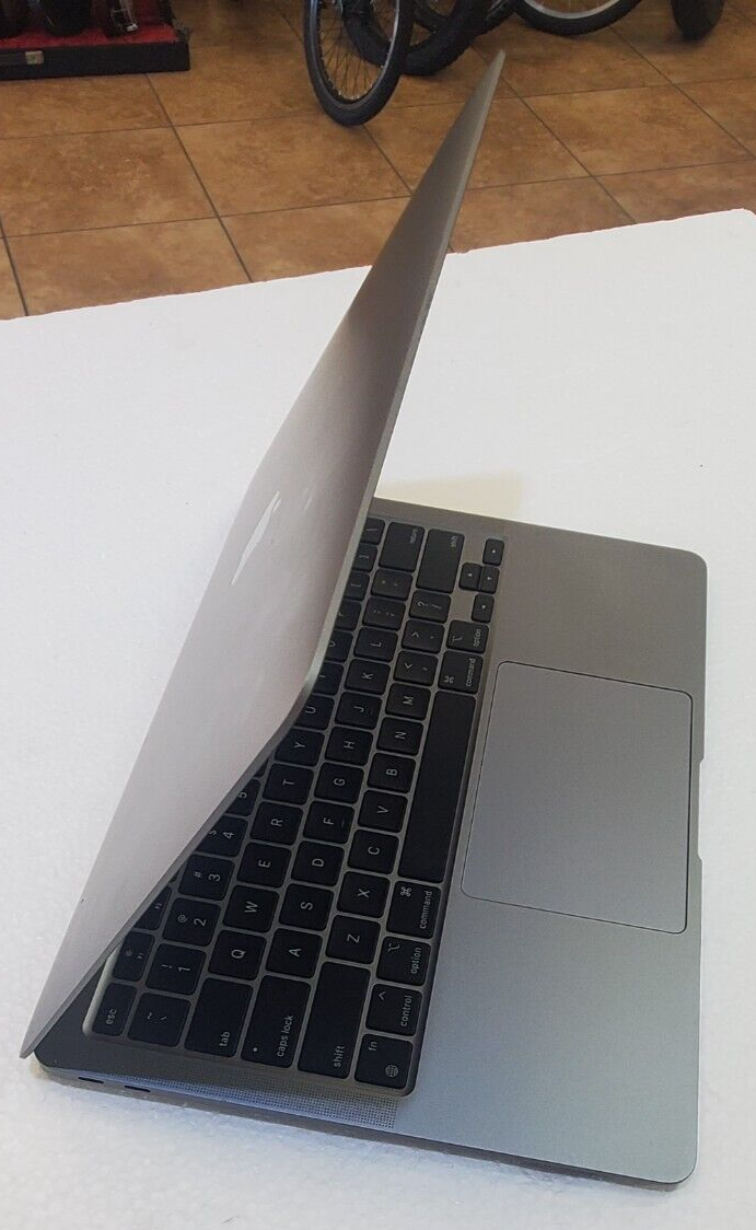 Apple MacBook Air 2020 A2337 13 Apple MacBook Air 2020 A2337 13
