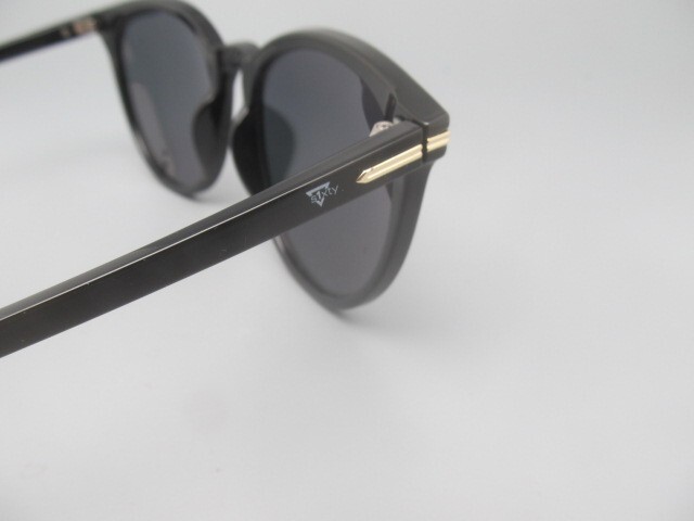 Sixty One Palawan Polarized Sunglasses - Black/Rose Gold | eBay display picture 2