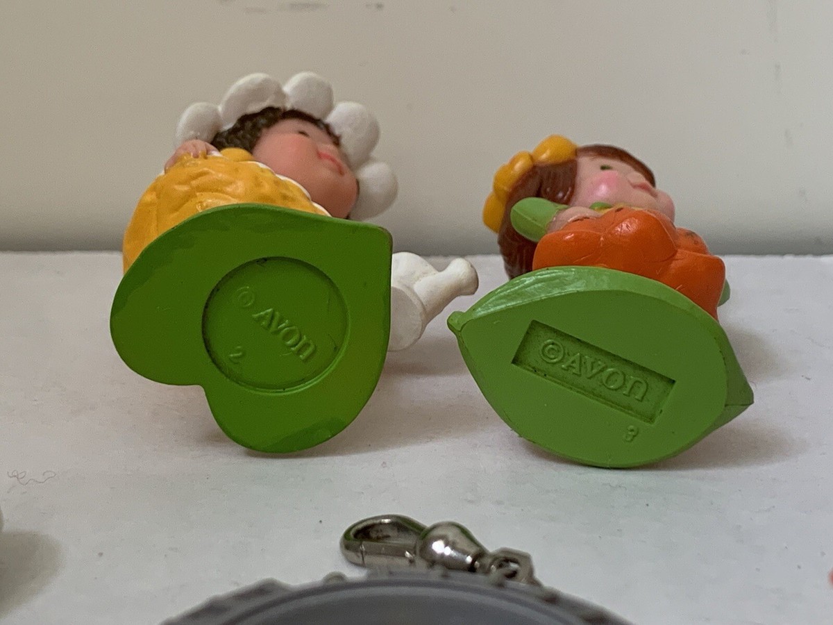 11 Vintage 1970s Avon Fragrance Glace Pin Pals & Pins Keychain