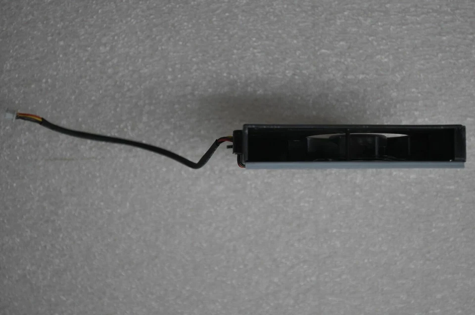 Lenovo S200Z All in One CPU Fans and Heat Sinks 00XG027 - Image 3 of 3