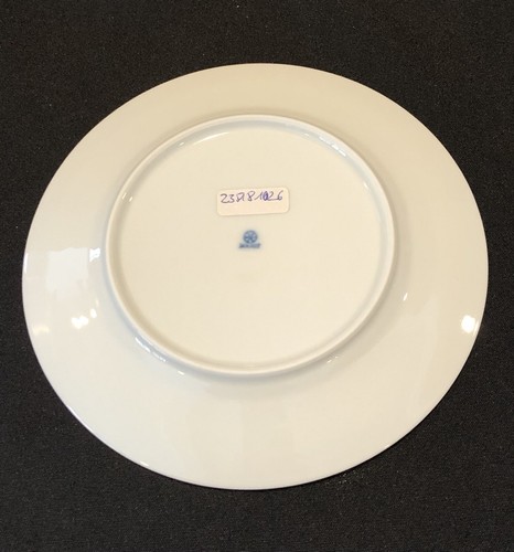 Hochst Porcelain White With Gold Trim Plate New - Picture 3 of 4