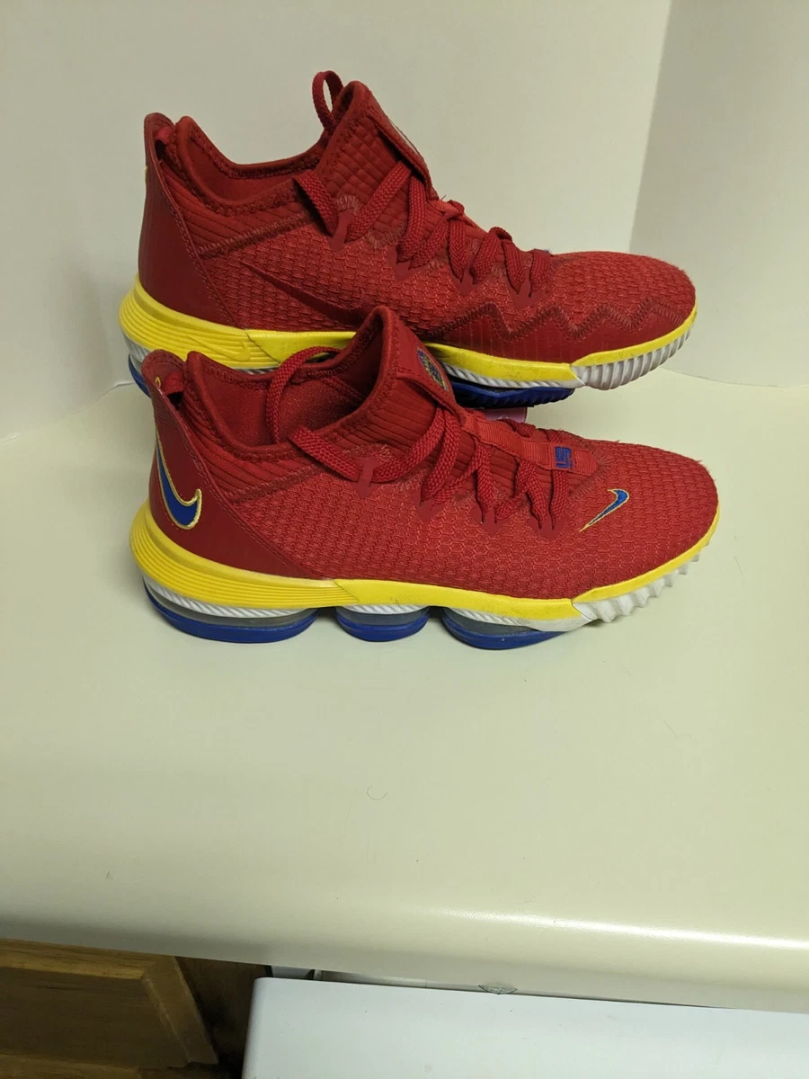 NIKE LEBRON XVI LOW SUPERBRON SNEAKERS Men s Size 8 Outstanding