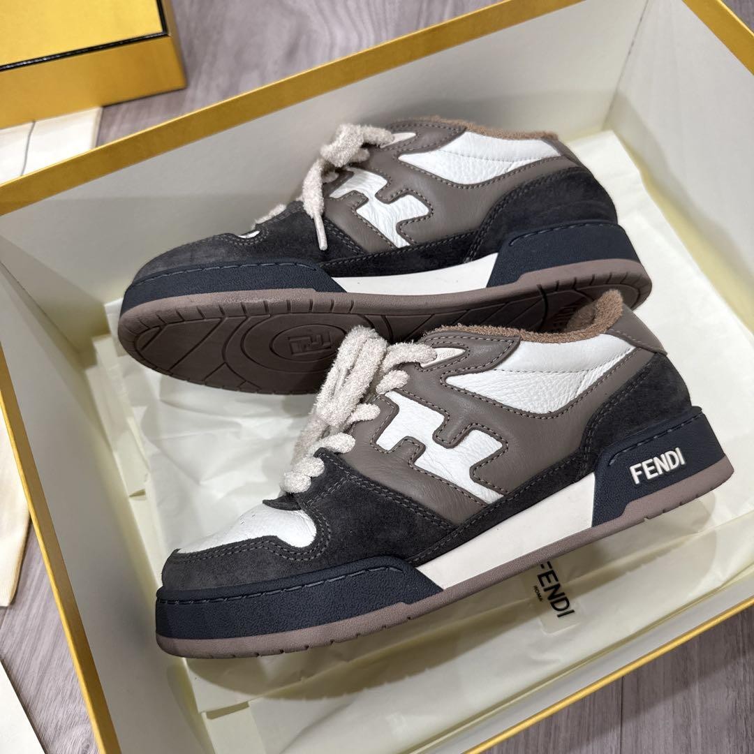 スニーカー Fendi Sneakers Limited Edition Rare Model: Fendi Sneakers in Size 6.0 US