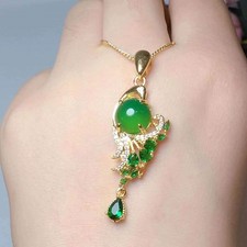 Green Gem Pendant Necklace Fashion For Women