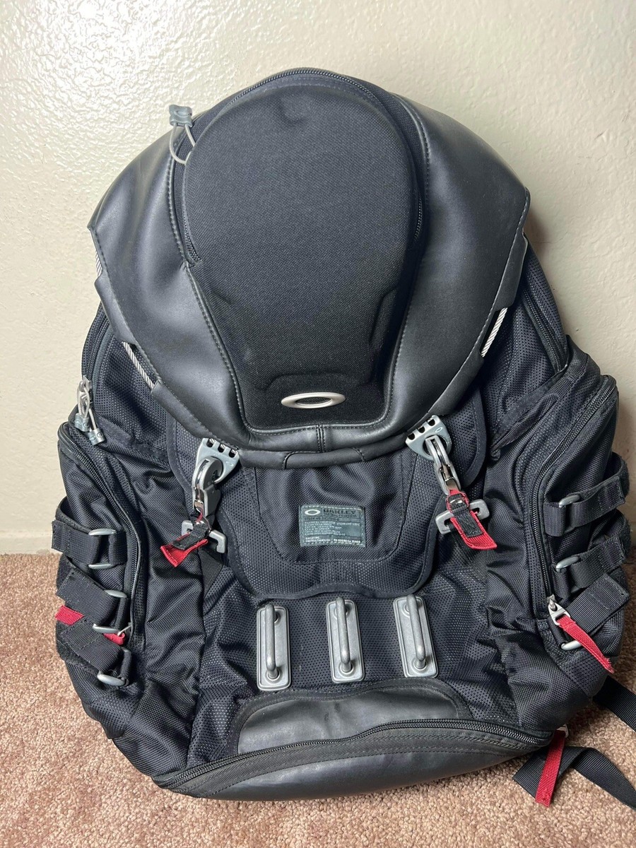 OAKLEY Tactical Backpack Field Gear 20-S1242-B | eBay