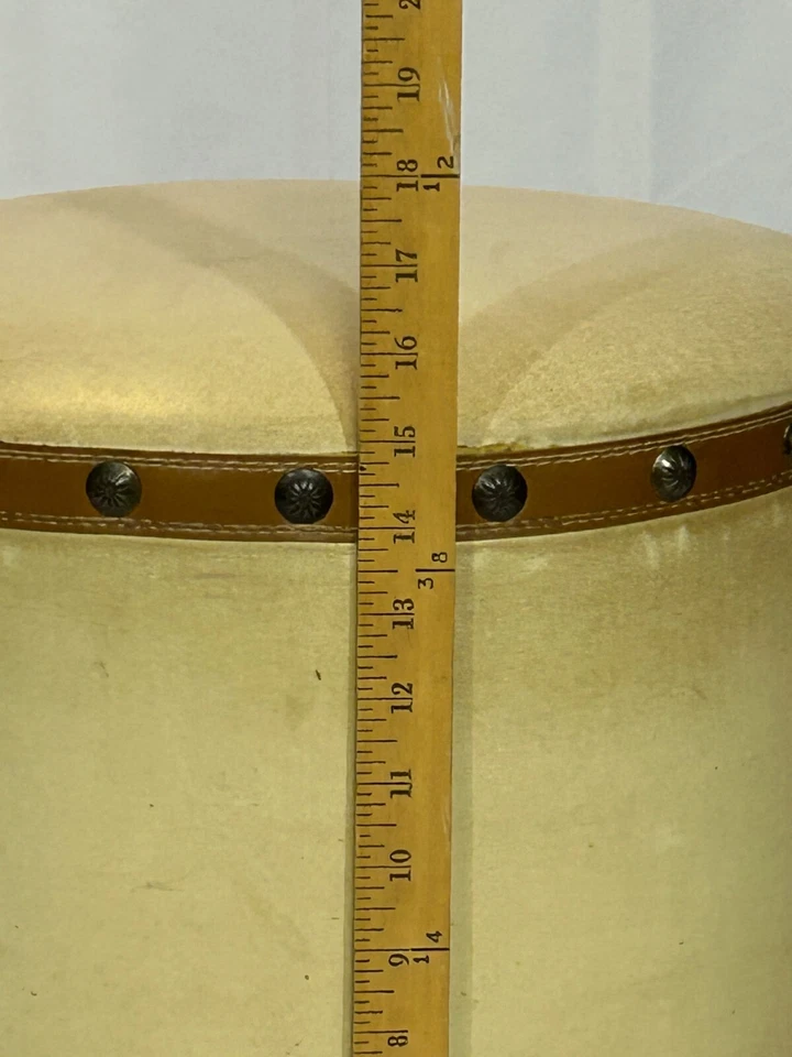 Taburete de pie circular vintage vinilo importado 15" alto 15" diámetro beige y marrón Foto 2 de 4