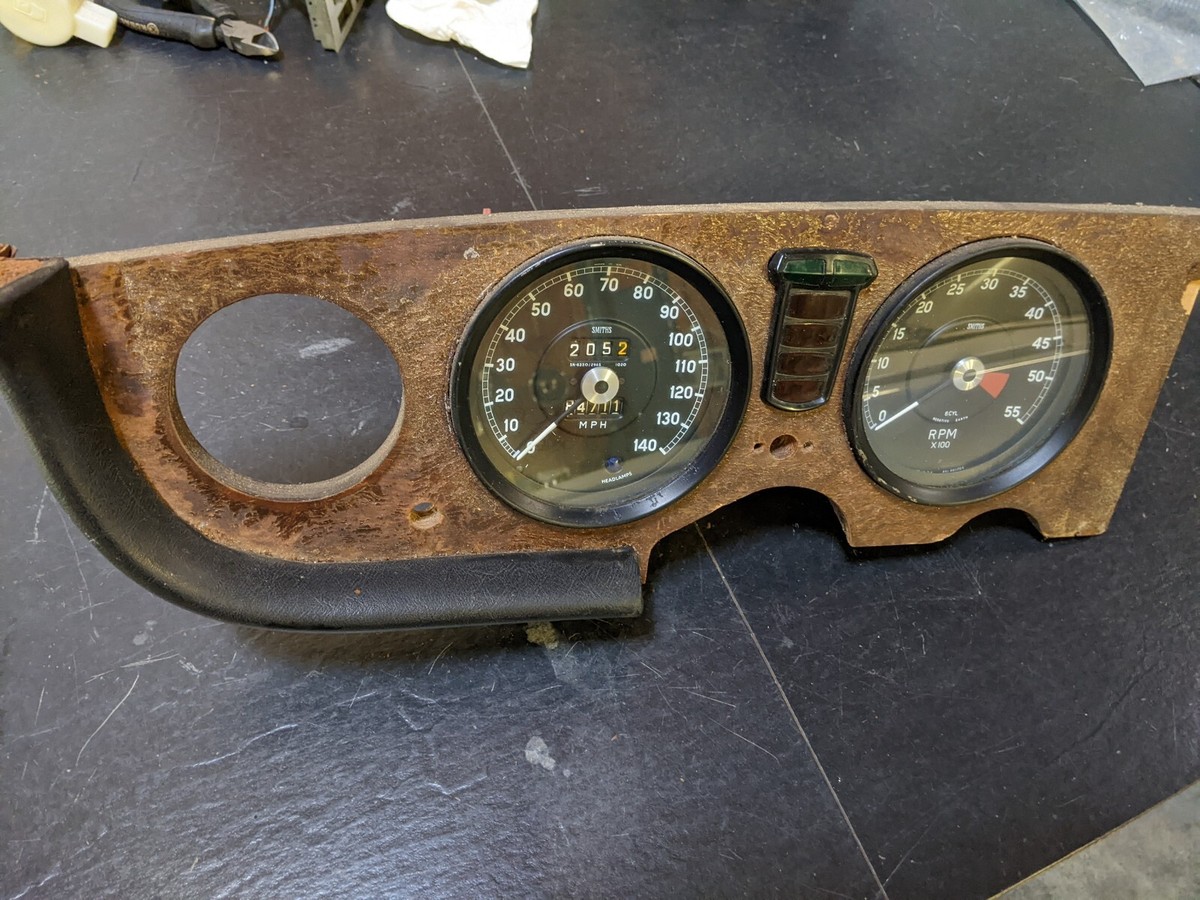 ジャガー JAGUAR メーター JAGUAR（ジャガー） XJ 3.2 V8 右H (J13KB) 純正 スピードメーター