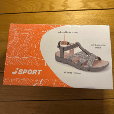 NWT Kaia J Sport water shoe size 11