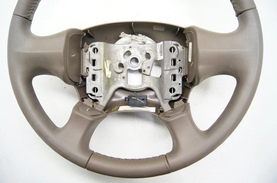 Volante Buick Le Sabre 2000-2005 and Rendezvous 2002-2007 couro marrom - Imagem 2 de 4