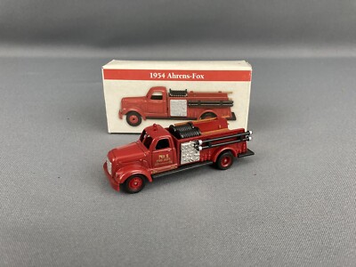 Readers Digest 1/64 Scale 1954 Ahrens-Fox Fire Engine 1999 Diecast NIB