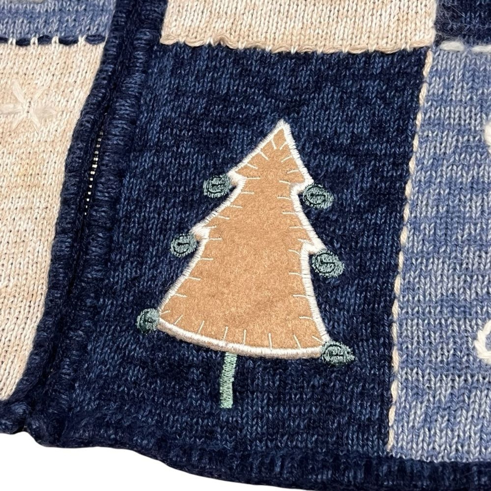 Northcrest Winter Patchwork Look Zip up Sweater V… - image 4