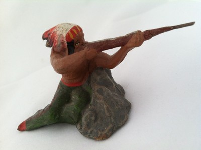 LINEOL ELASTOLIN HAUSSER Germany American Indian Native Warrior Chief Figure EXC