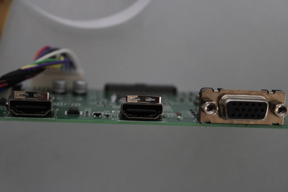 Mainboard-Dell SE2417HGX 23,6 Zoll Gaming Monitor Full HD 1920x1080 75Hz 1ms - Bild 3 von 4