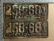 1932 Texas license plate pair 258 681 YOM DMV Ford Chevy Dodge 20338