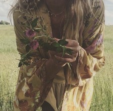  RARE Spell  The Gypsy Collective Wild Bloom Kimono BNWT SZ. M/L