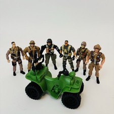 Military 6 Figures Offbrand Action Figure Toys With Green Vehicle Toy Lot Set