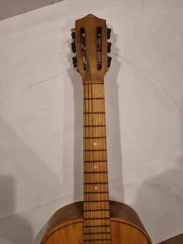 Vintage 1950s/60s Lark Small Guitar from Shanghai China 19.5" Scale Length - Picture 3 of 7