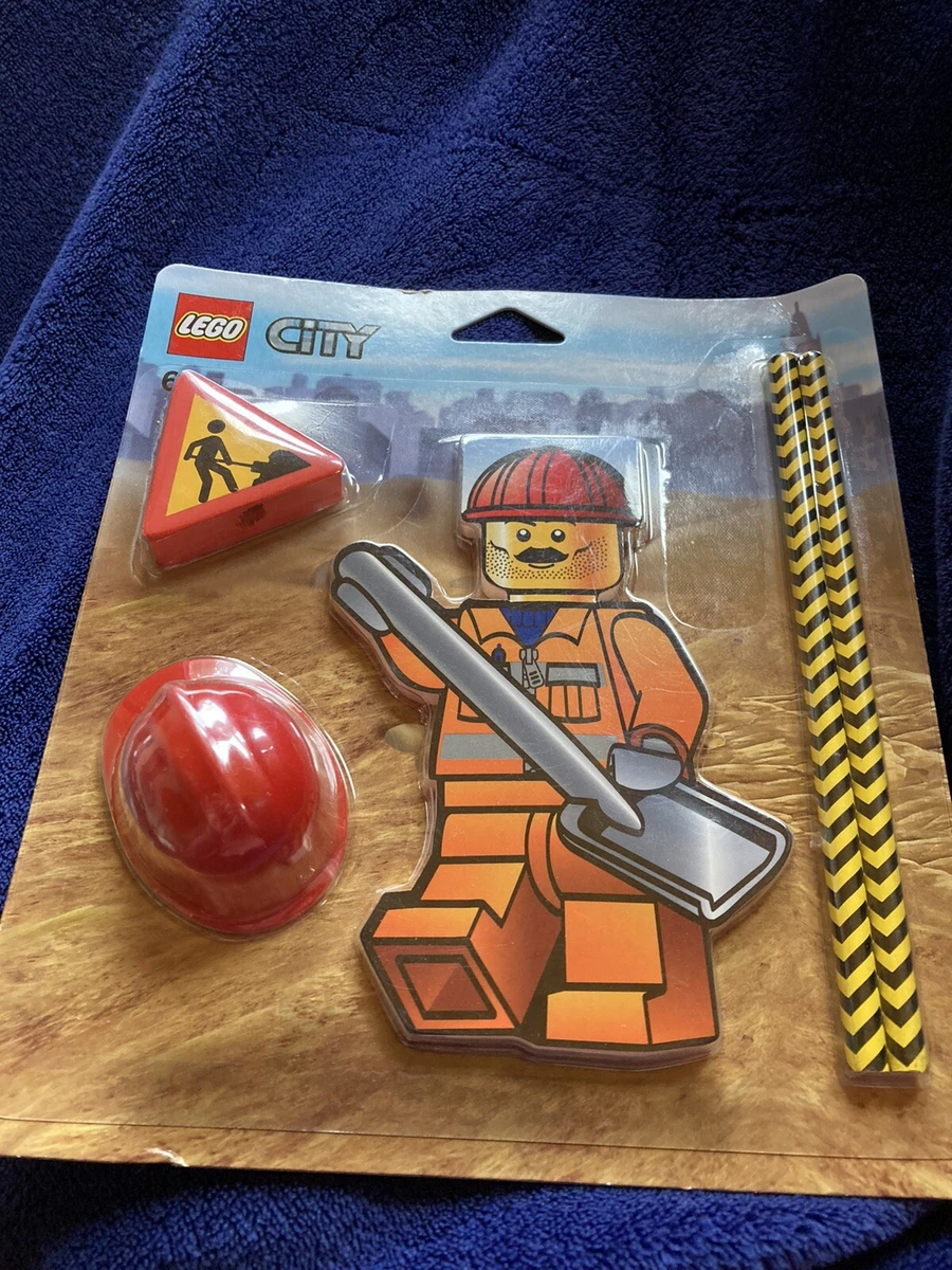 New Retired 2007 LEGO City Stationary Set - 2 Pencils, Notepad.