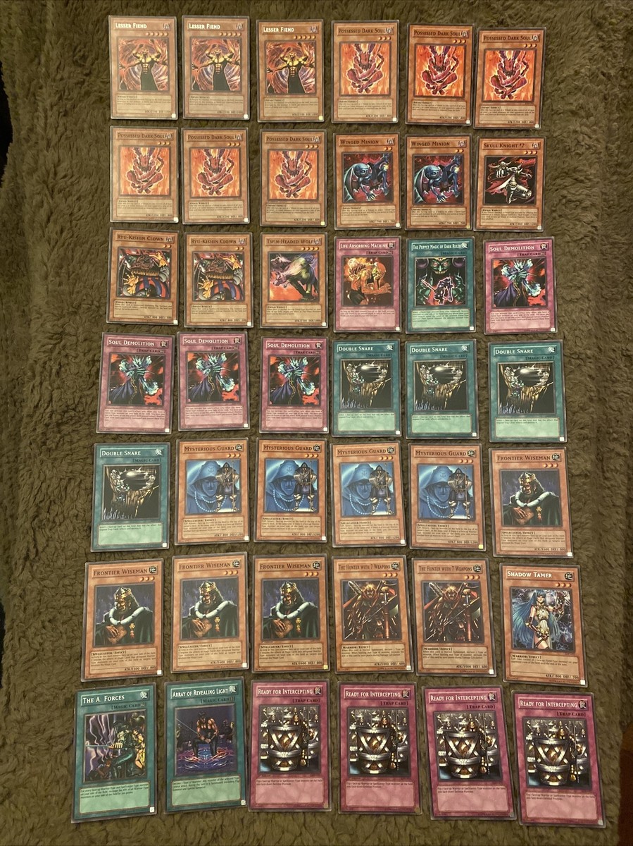 Yugioh Legacy of Darkness LOD- 140 Cards Lot - Commons Rare Holo