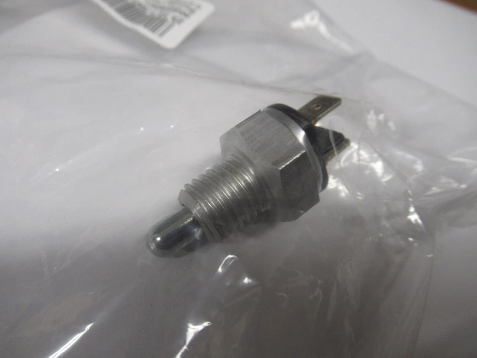 BMW Backup Light Switch ( ' 67-79 ) - Image 3 of 4