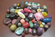 150 PCS ASSORT MULTICOLOR RESIN BEADING BEADS 1/2" - 1 1/4" BD-815