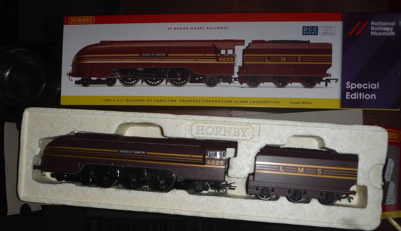 Picture 1 of 4
