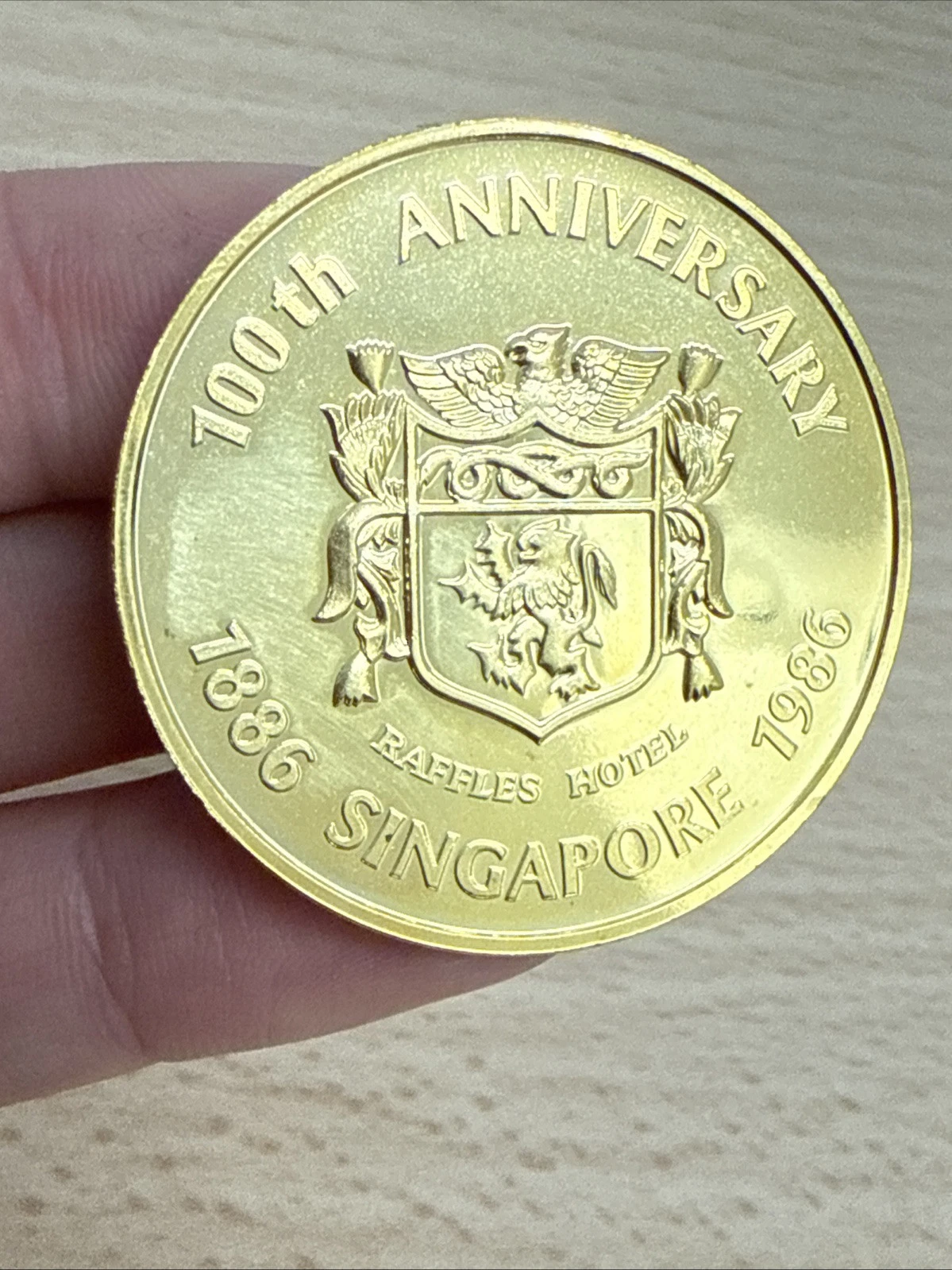 Médaille 100th Anniversaire 1886 Singapore 1986 Raffles Hôtel