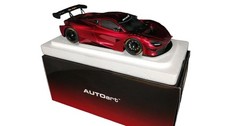 AUTOART 1/18 McLaren 720S GT3 Metallic Red Scale