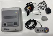 Super Nintendo SNES Console Console/Game/Pad/PSU/AV Great Condition 605