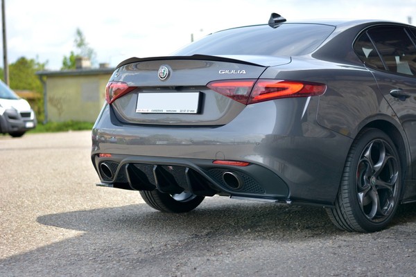 Maxton Design Heckspoiler Lippe Passend FüR Alfa Romeo Giulia Schwarz Hochglanz-image