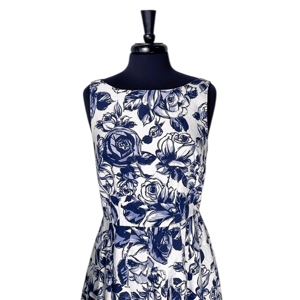 Vestido para mujer Talbots 8 azul blanco ajuste floral acampanado sin mangas plisado midi Foto 4 de 4