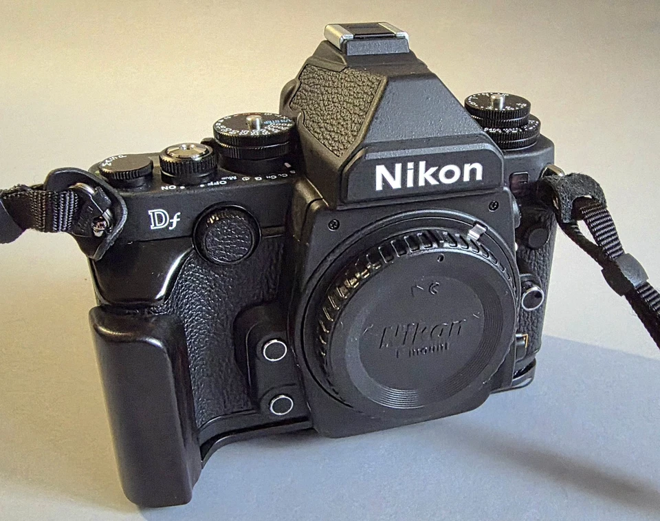 Nikon Df - Image 3 of 4