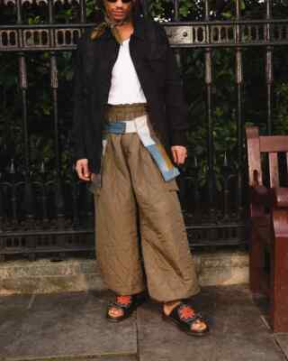 Dr. Martens Dayne Applique (Black) | eBay