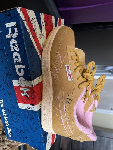 Reebok Club C Revenge x Tom \u0026 Jerry Warner Bros FW4632 Limited Brown Rare |  eBay