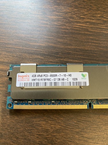 Hynix 4GB 4Rx8 PC3 8500R Memory Sticks - Picture 2 of 3