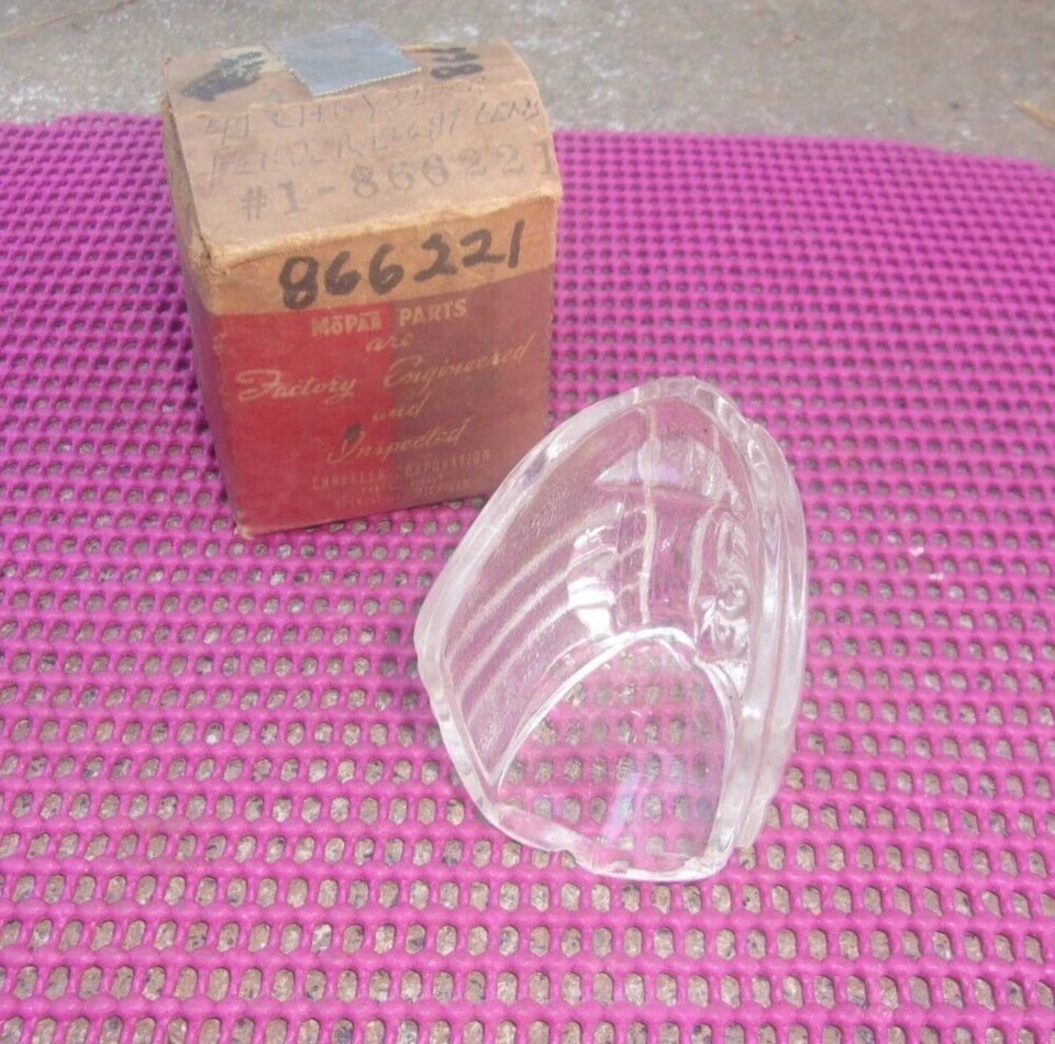 1941 Chrysler Royal Windsor Саратога New Yorker новый из старых запасов MoPar парковки свет объектив - Изображение 3 из 3