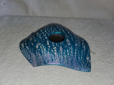 art deco flower frog Hand Sculpted Signed Mona Kissel clay