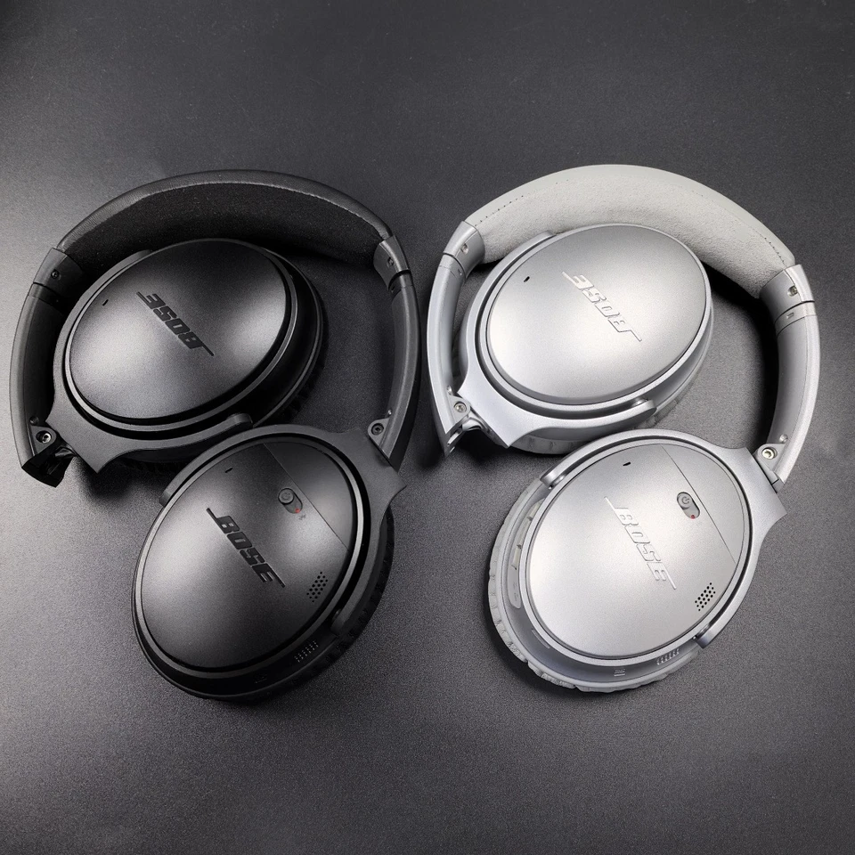 Bose QuietComfort 35 QC35 Wireless Noise Cancelling Headphones I - Black/Silver - Image 2 of 4