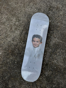 Dylan Rieder スケートボードデッキ Alien Workshop Dylan Rieder Andy Warhol Motorcycle Black White