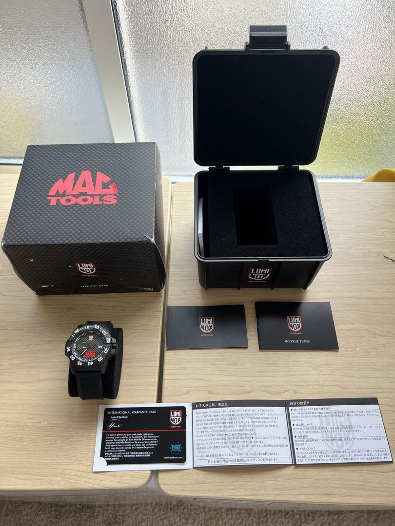 Mactools Luminox Limited Edition Watch Black Boxed Rare 300 Mactools Luminox Limited Edition Watch Black Boxed Rare 300