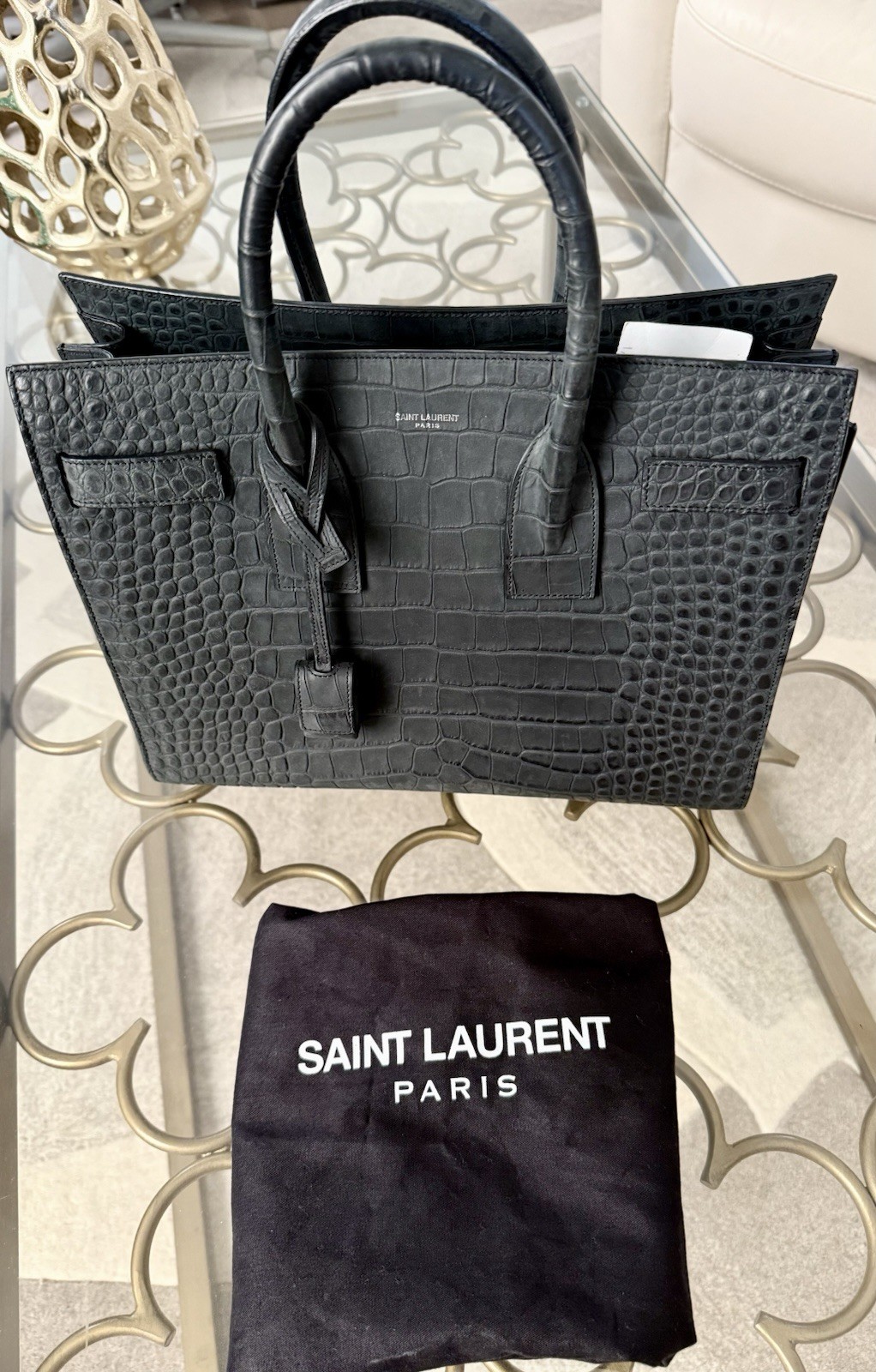 Borsa Saint Laurent Sac de Jour in pelle di coccodrillo opaca goffrata vendita al dettaglio $3550