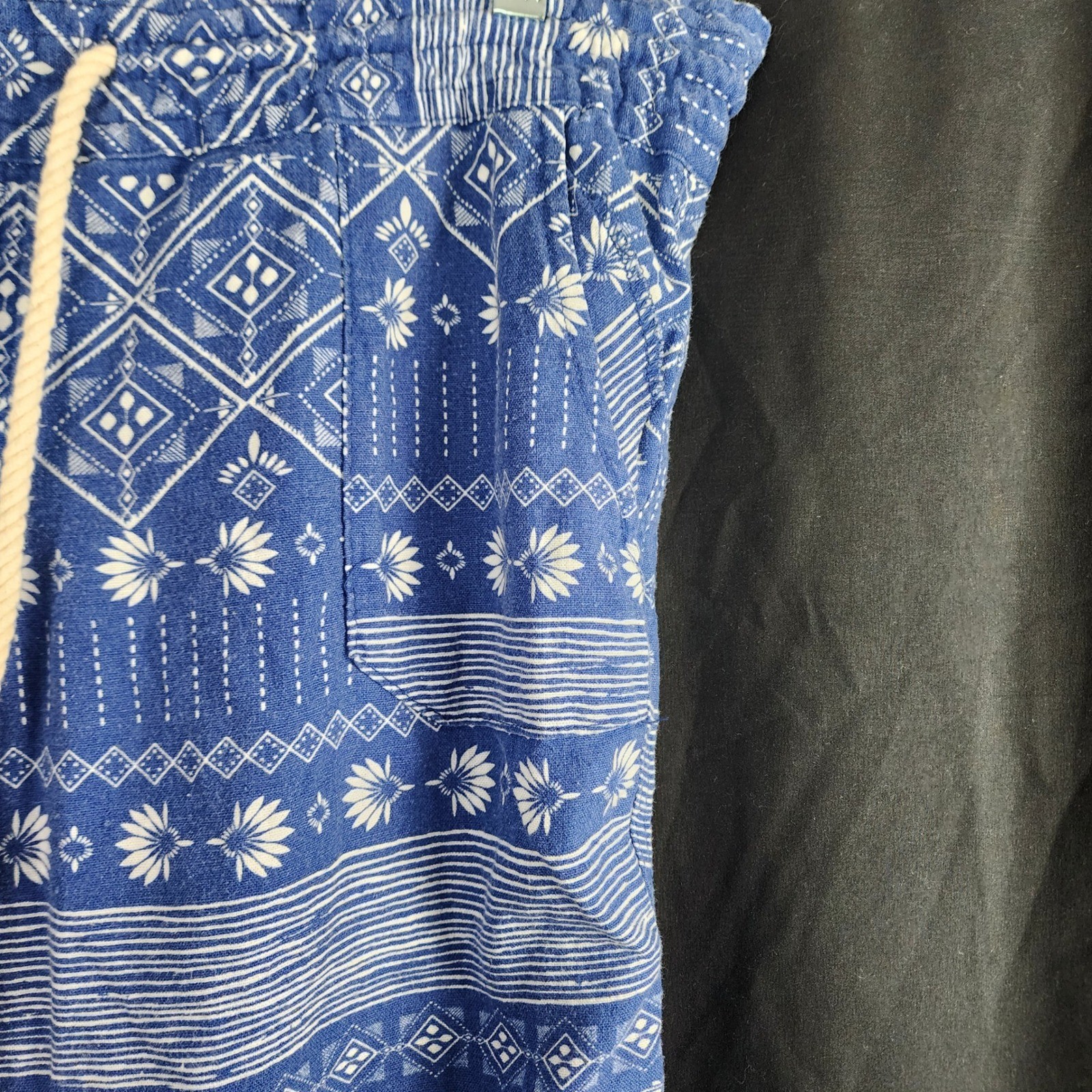 ROXY Women's Blue White Patterned Lightweight Lou… - image 2