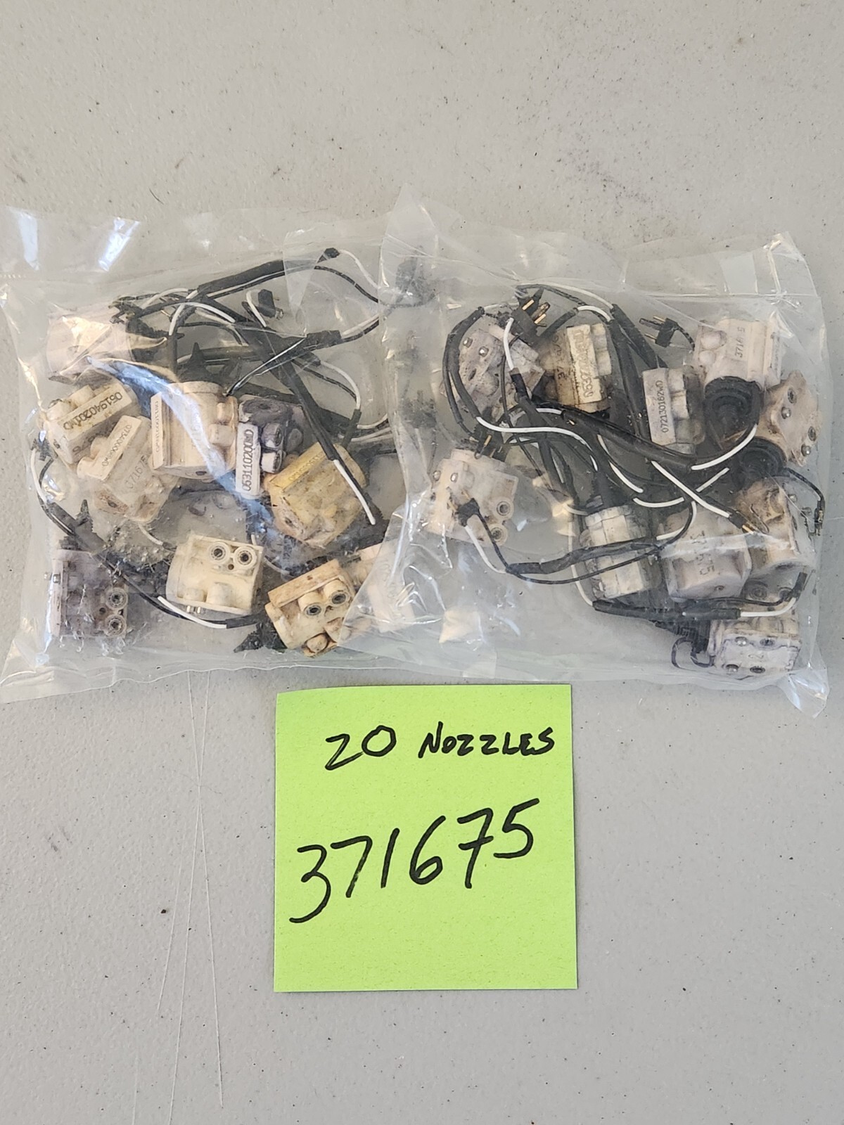 Videojet nozzles 371675 (Lot of 20) Used eBay