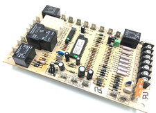 York Luxaire Coleman HQ1085472TX Furnace Control Board 59779-8OTP used #P944