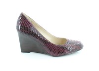 Adrienne Vittadini Media Red Womens Shoes Size 6 M Heels Msrp $99 on sale Adrienne Vittadini Media Red Womens Shoes Size 6 M Heels Msrp $99 on sale