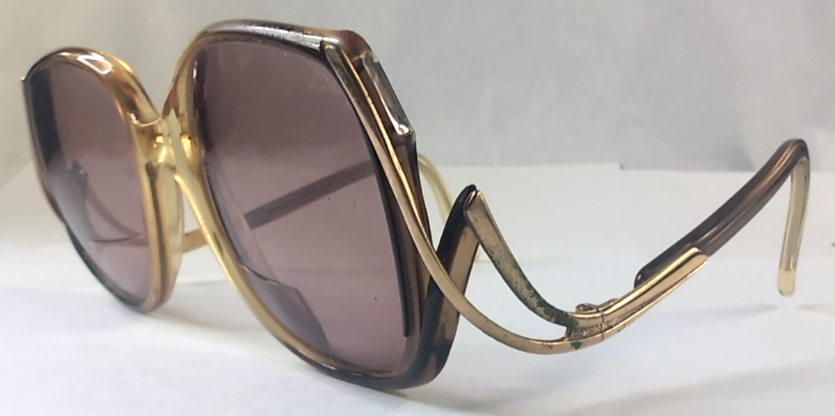 Vintage Hippie 70's Translucent Gold Oversized Butterfly