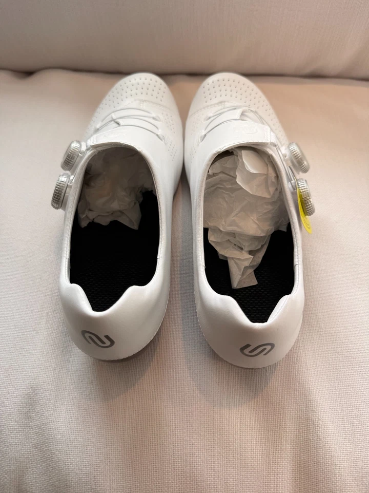 Zapatillas de ciclismo Nimbl nuevas, nunca usadas-Exceed Ultimates; talla 44/US 10  Foto 3 de 4